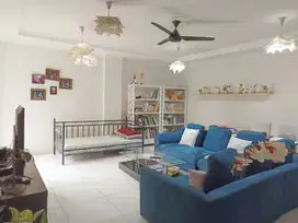 Rumah Luas 460m² Untuk Studio Kantor Kost Di Gapura Menteng Bintaro