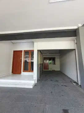 Rumah siap huni di melati mas lokasi strategis
