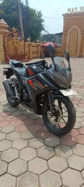 Honda CBR facelift 2019 mesin halus