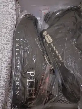 Sepatu Philipp Plein