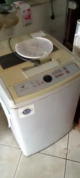 Mesin cuci Samsung satu tabung