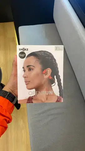 Shokz Openrun (Red)