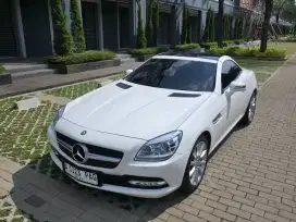 Mercedes-Benz SLK200 2014 Low km