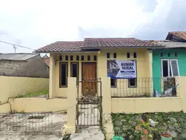 Rumah Strategis Dekat Kawasan Industri BIC –  Bonus Lahan Kosong