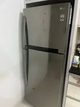 KULKAS LG 2 Pintu
