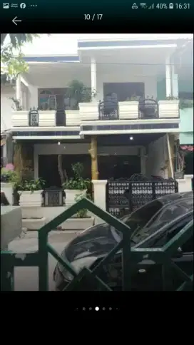 JUAL RUMAH 3 LANTAI ISTIMEWA