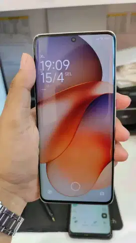 Redmi note 13 pro plus