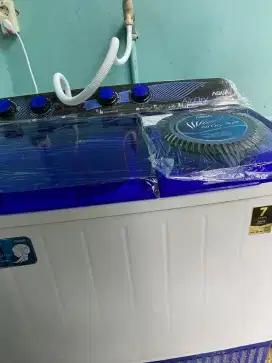 Mesin cuci AQUA 12 KG