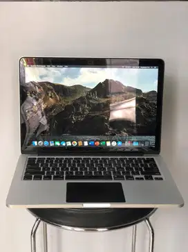 Macbook pro 2014 core i5 RAM 8GB Flash Storage 256GB
