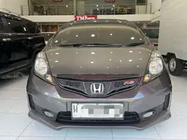 HONDA JAZZ RS 1.5 AUTOMATIC 2013 super istimewa