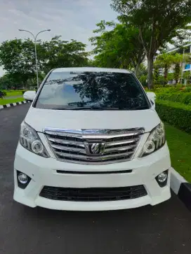 Toyota Alphard SC Audioless 2013
