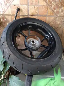 Velg aerox 155 pemakaian 2 bulan