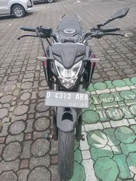 Barang mulus orian pajak jalan pajak kaleng panjang