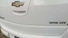 Mobil Chevrolet Spin LTZ Automatic