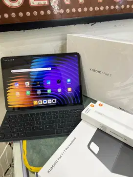 Xiomi pad 7 8/256 Fulset ori likenew baru 1 minggu pakai