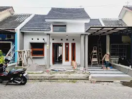 Rumah Cantik Nyaman Di Kawasan Cluster One Gate Jln Mangesti Gentan