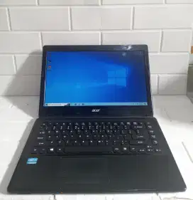 Acer E1-470 Core i3 - 3217U Ghz DDR Ram 8GB SSD 128GB LED 14 1.5 jam