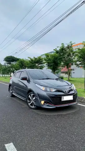 YARIS S TRD 2018 MATIC DP. 3 JUTA