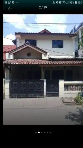 JUAL RUMAH 2 LANTAI BARU
