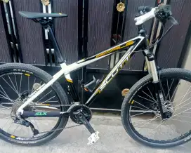 Sepeda scott scale 70