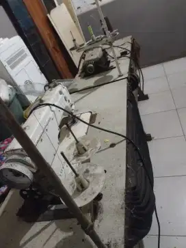 Mesin jahit plus obras