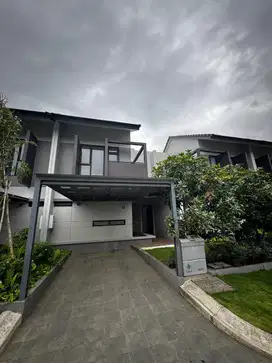 Disewakan Rumah Nyaman dan Siap Huni Cluster Flora Summarecon Bandung