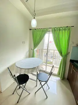 Disewa 2BR Semi Furnish cantik siap Huni  best View Medit 2