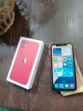 Iphone 11 64gb Red inter sinyal aman udah pake lama baterai baru NETT