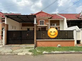 Disewakan rumah besar sangat murah di Cluster Taman Sari Harapan indah