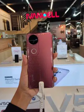 VIVO V 50 5G 12/256