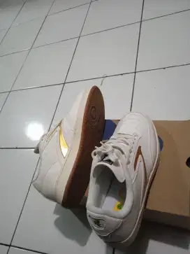 Sepatu brodo active mezzala white GS 40