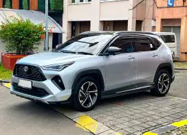 Dp 24jt Yaris 1.5 Cross Hybrid S GR HV HEV 2023 bs TT New Toyota