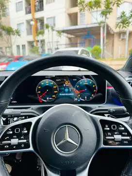 Mercedes-Benz A200 2019 Bensin