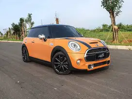 [VERY LOW ODO] MINI COOPER 2.0 3 DOORS 2015