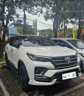 Fortuner 2.8 GR Sport Tahun 2023