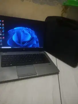 Laptop hp 840 core i5 -4300U ram 8gb SSD 180gb dual VGA no minus