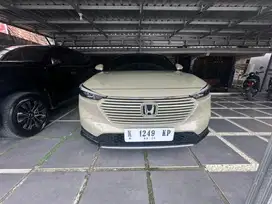 Hrv SE 1.5 two tone