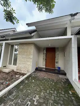 jual cepat rumah murah 600 jutaan northwestpark citraland sby barat