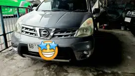 Nisaan Livina x-gear 2008