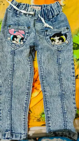 Celana levis anak