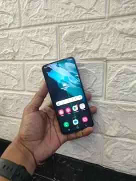 Samsung S21 5G 8/256GB sein