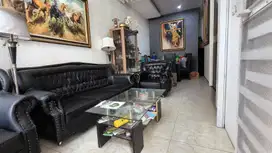 Rumah Bagus Dan Modern Di Puloasem Jakarta Timur S8676