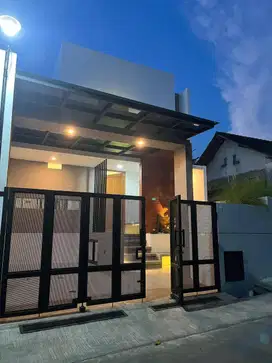 Rumah Industrial Modern Siap Huni dekat Kampus UII