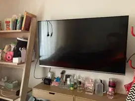 TV 4K Panasonic 38 inch Jual Murah