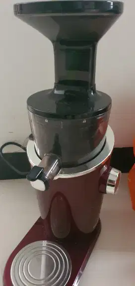 Slow Juicer Hurom H100