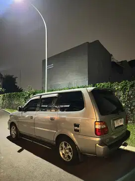 Toyota Kijang LGX 2003 Bensin Silver