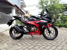HONDA CBR 150R 2020 KM 8 RB AN PAJAK ON