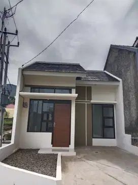 Beli rumah bonus berlimpah siap huni Ujungberung