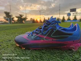 Sepatu bola specs galatica morph 42