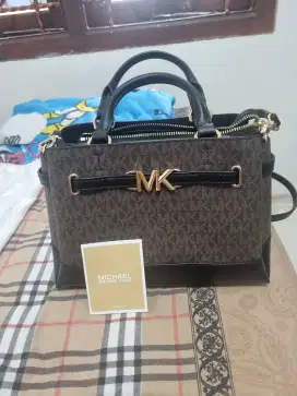 tas michael kors reed small